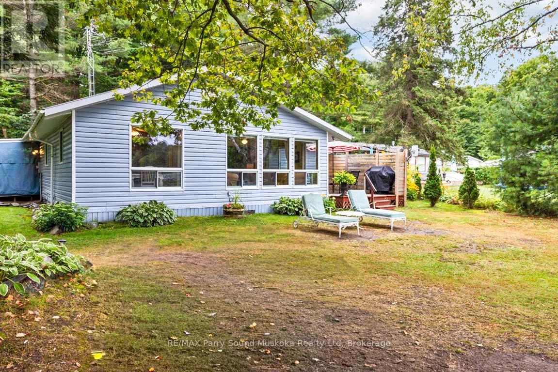 4 Mckechnie Road S, Seguin, Ontario  P2A 2W8 - Photo 9 - X12366045