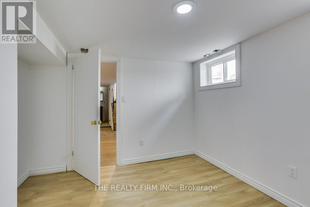 520 Highbury Avenue N, London East, Ontario  N5W 4K7 - Photo 26 - X12366124