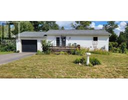 21 Eley RD, Iron Bridge, Ontario