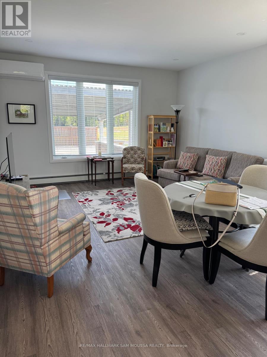 6 - 39 Senators Gate Drive, Perth, Ontario  K7H 0B5 - Photo 14 - X12366133