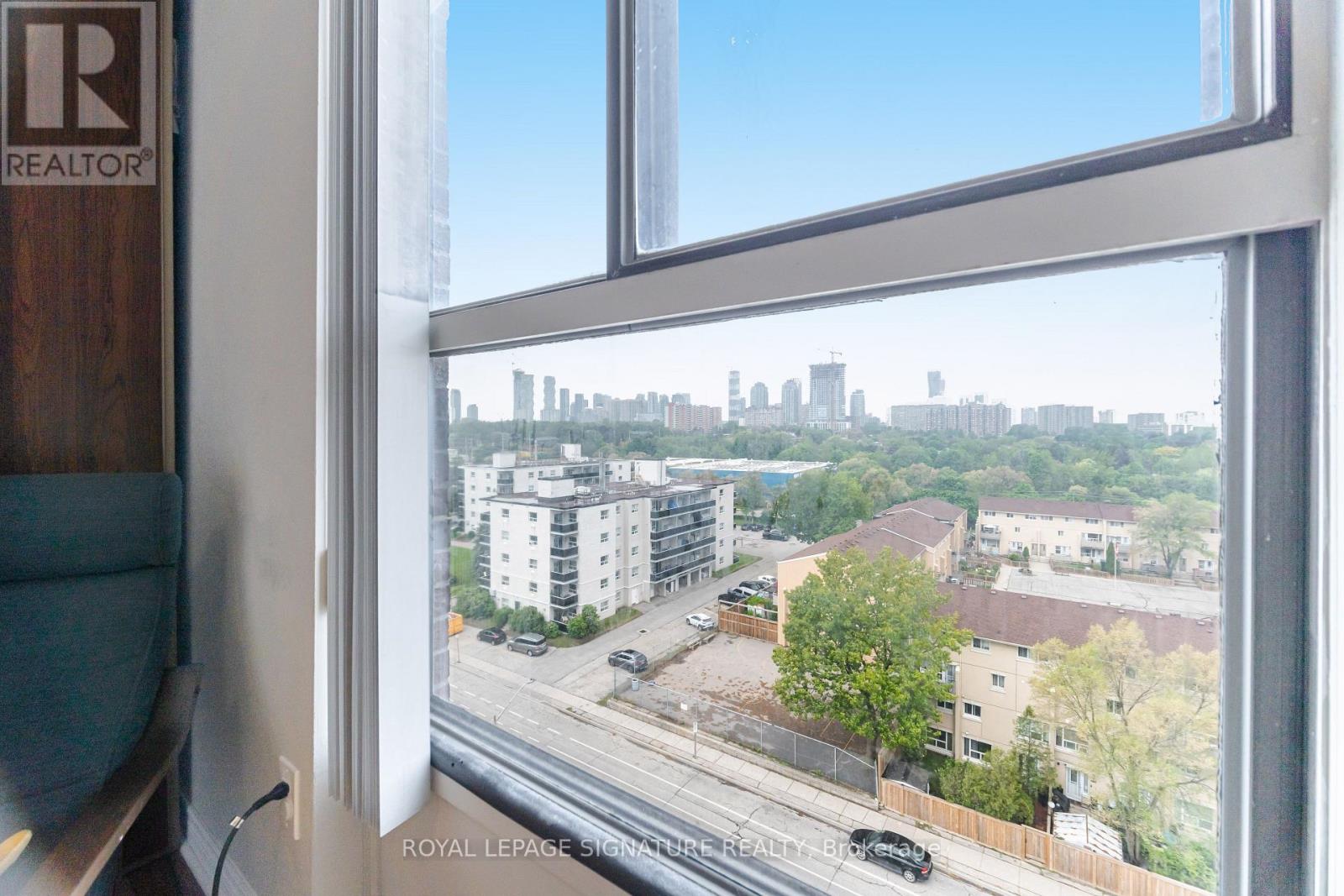 1003 - 3170 Kirwin Avenue, Mississauga, Ontario L5A 3R1 - Photo 34 - W12366008