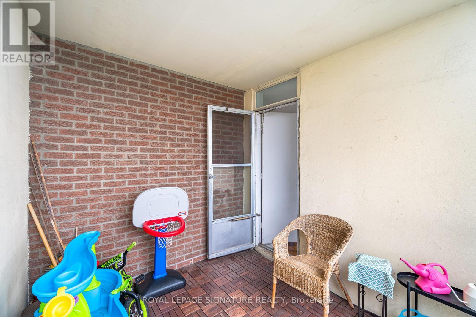 1003 - 3170 Kirwin Avenue, Mississauga, Ontario L5A 3R1 - Photo 40 - W12366008