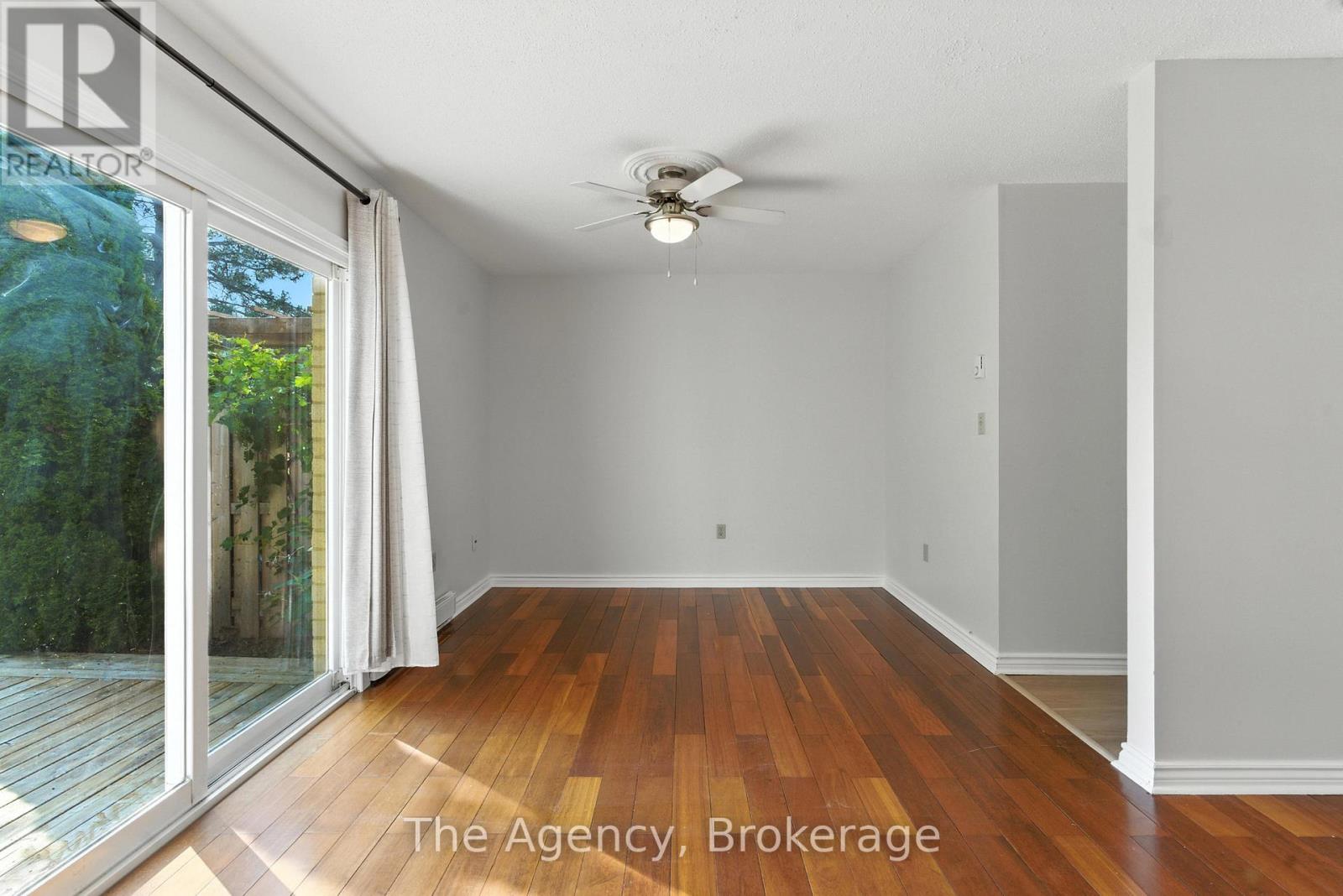 44 - 65 Dorchester Boulevard, St. Catharines (Carlton/bunting), Ontario  L2M 7T7 - Photo 12 - X12366084