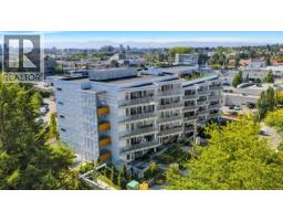 603 881 Short St Quadra