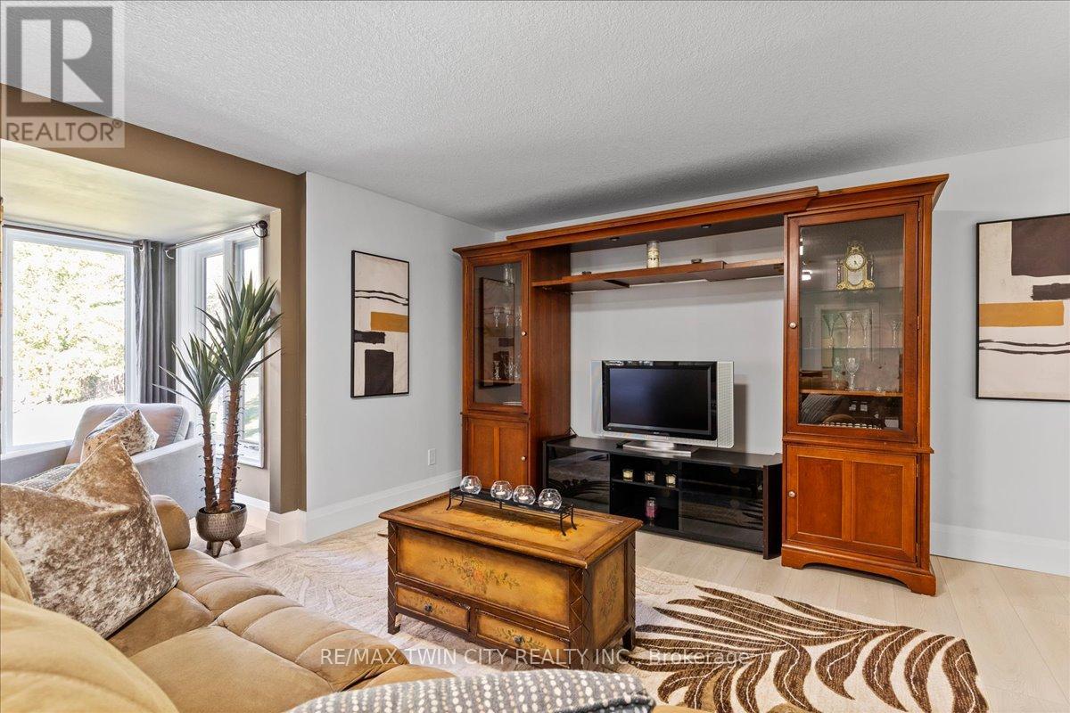 20 Grandy Lane, Cambridge, Ontario  N1R 8K2 - Photo 36 - X12365997