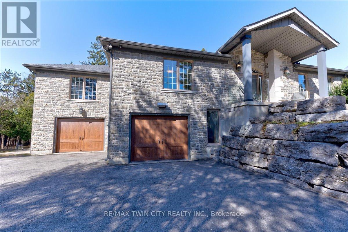 20 Grandy Lane, Cambridge, Ontario  N1R 8K2 - Photo 4 - X12365997