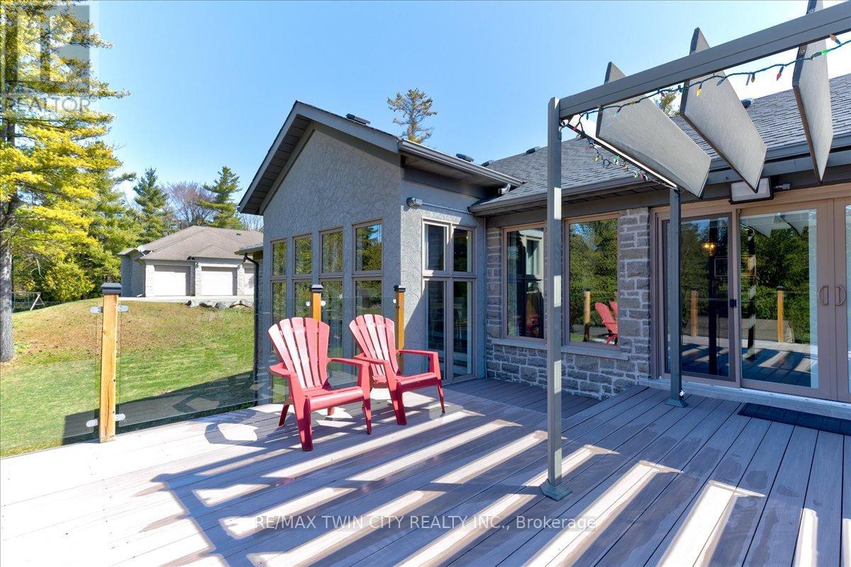 20 Grandy Lane, Cambridge, Ontario  N1R 8K2 - Photo 44 - X12365997