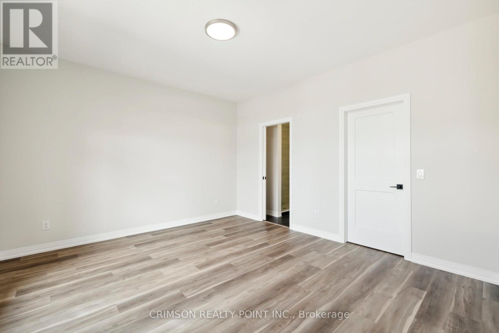 1 - 300 Richmond Street, Thorold, Ontario  L2V 5B9 - Photo 21 - X12366016