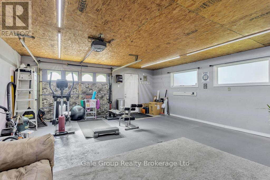 79 St Anthony Street, Chatham-Kent, Ontario  N7M 3Y2 - Photo 24 - X12366110