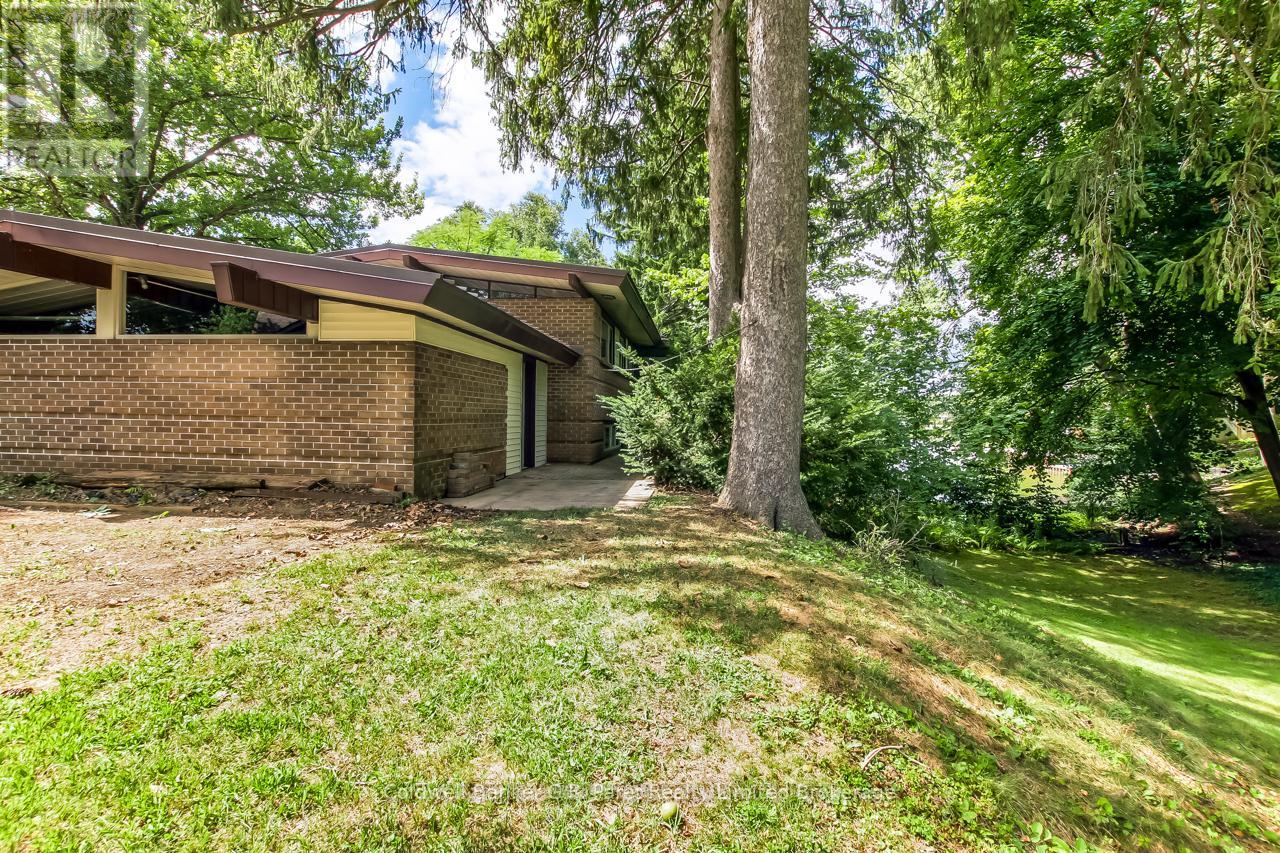 7 & 9 Lisgar Court, Tillsonburg, Ontario  N4G 1N6 - Photo 30 - X12366135