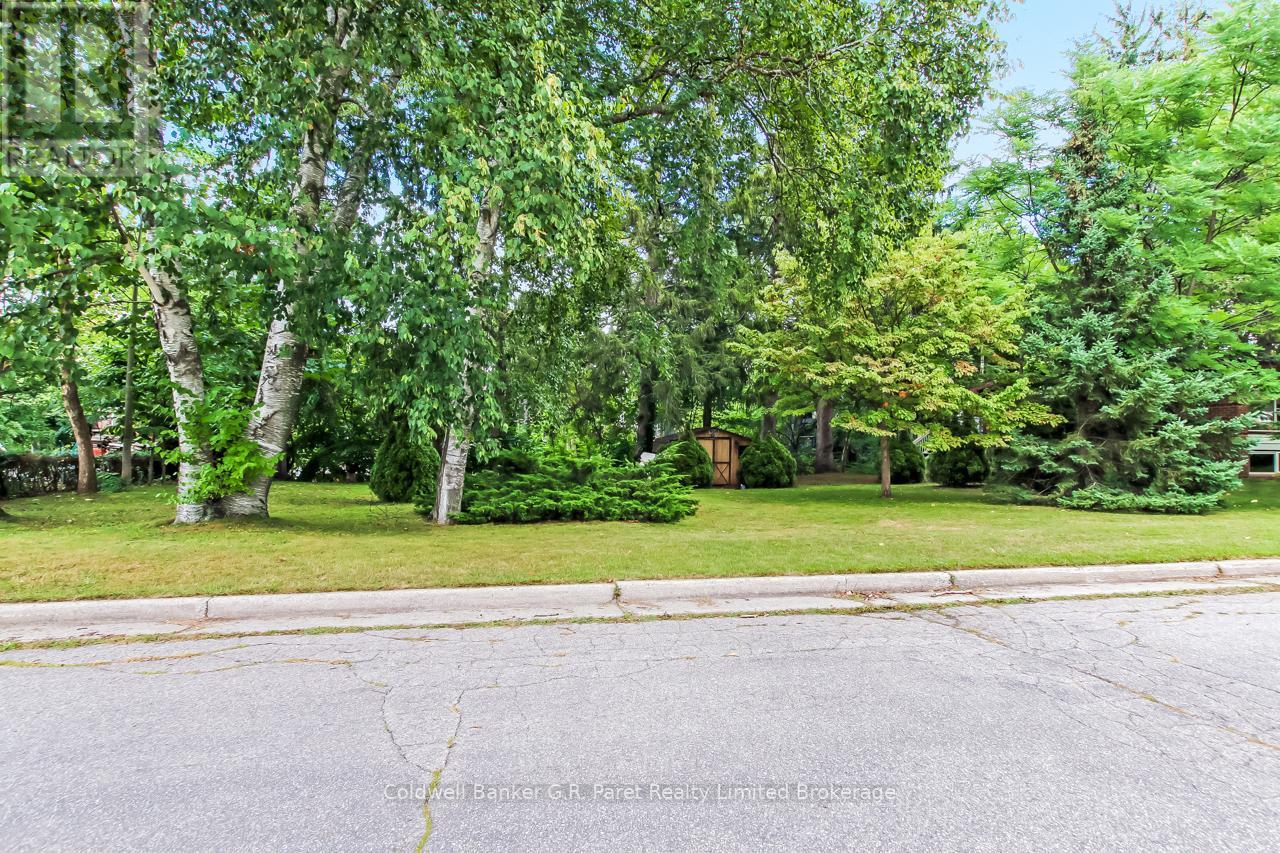 7 & 9 Lisgar Court, Tillsonburg, Ontario  N4G 1N6 - Photo 33 - X12366135