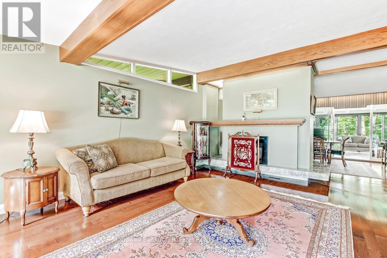 7 & 9 Lisgar Court, Tillsonburg, Ontario  N4G 1N6 - Photo 7 - X12366135