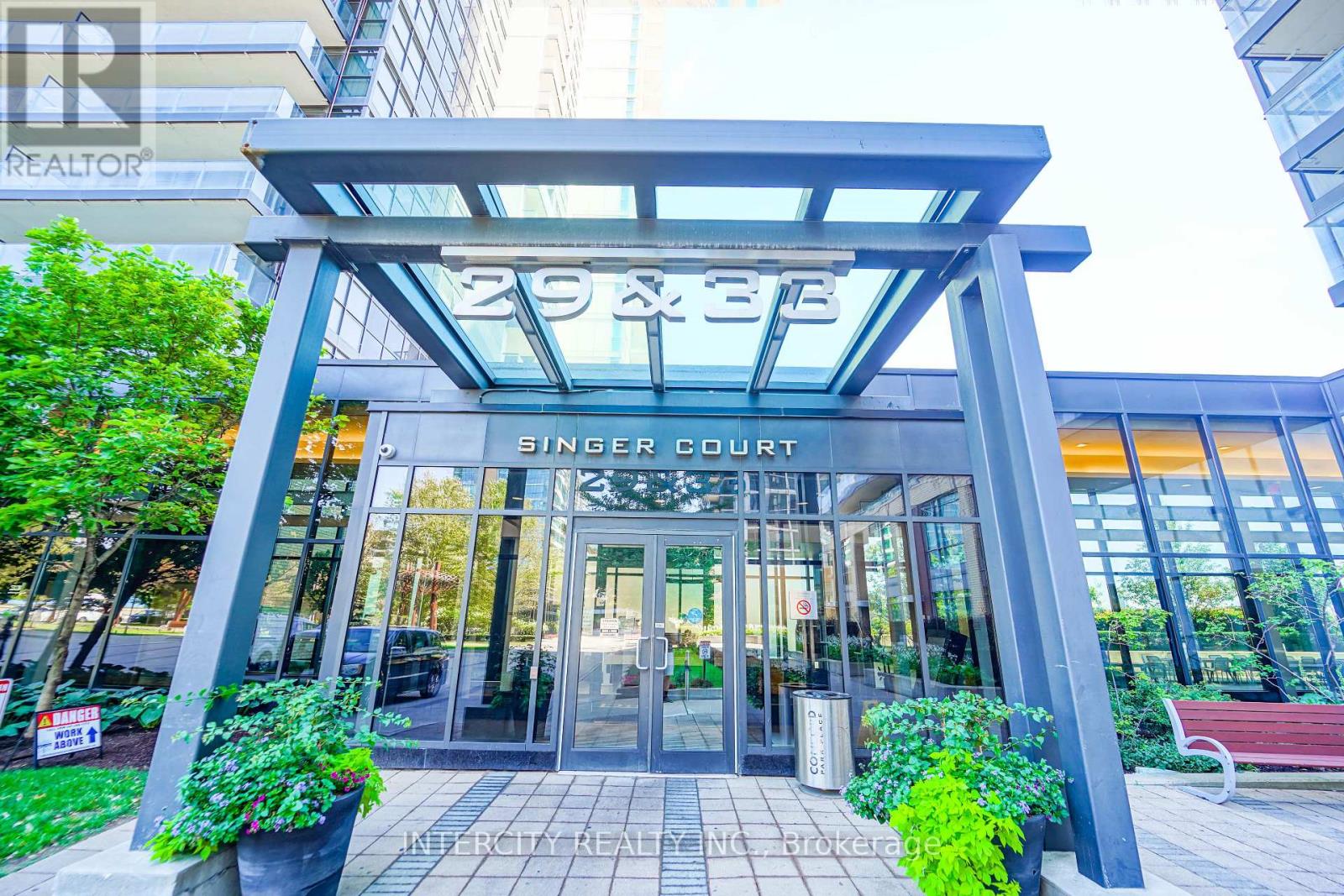 3002 - 29 Singer Court, Toronto, Ontario  M2K 0B3 - Photo 3 - C12366060