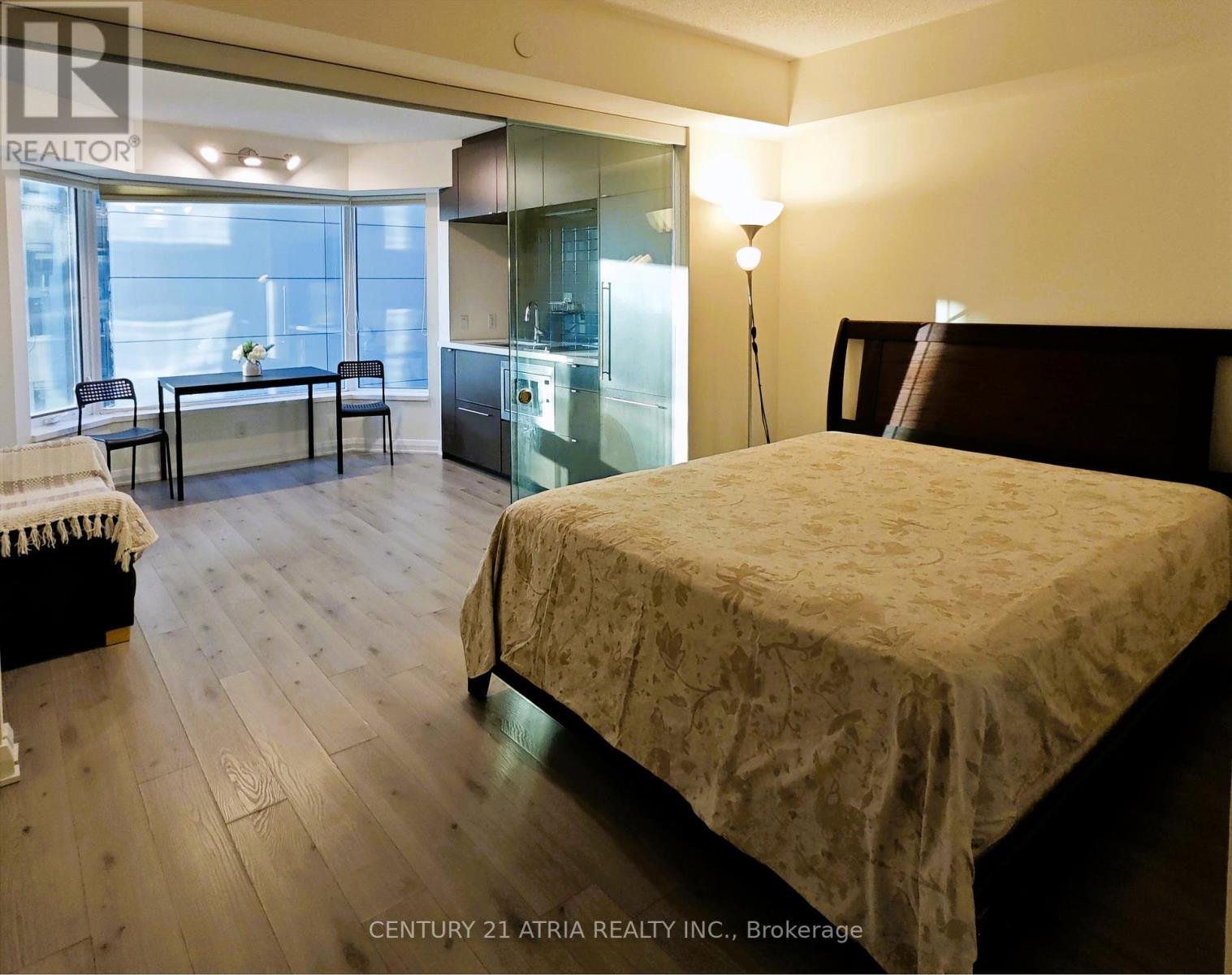 605 - 155 Yorkville Avenue, Toronto, Ontario  M5R 0B4 - Photo 3 - C12366067