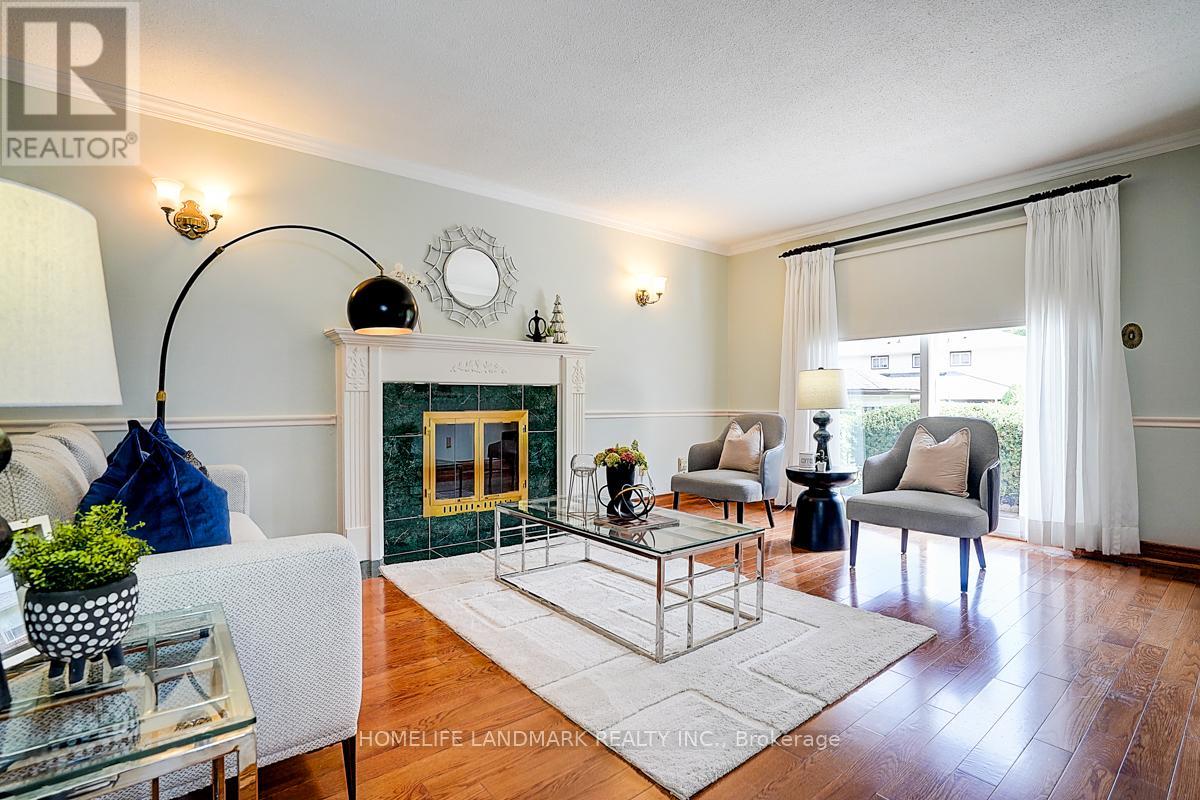 61 Ellenhall Square, Toronto, Ontario  M1W 3B1 - Photo 12 - E12366073