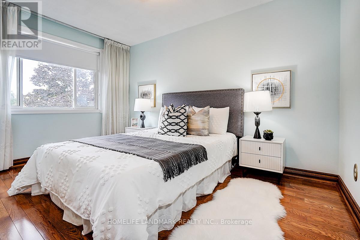 61 Ellenhall Square, Toronto, Ontario  M1W 3B1 - Photo 27 - E12366073
