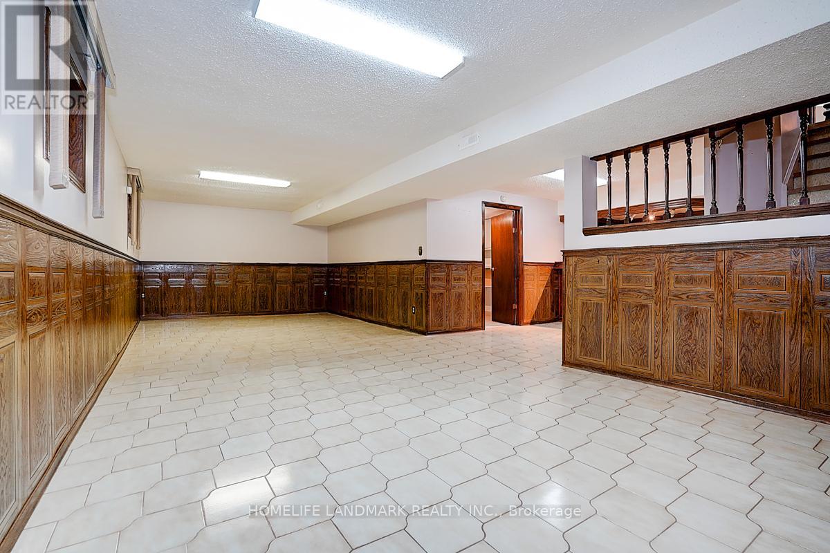 61 Ellenhall Square, Toronto, Ontario  M1W 3B1 - Photo 31 - E12366073