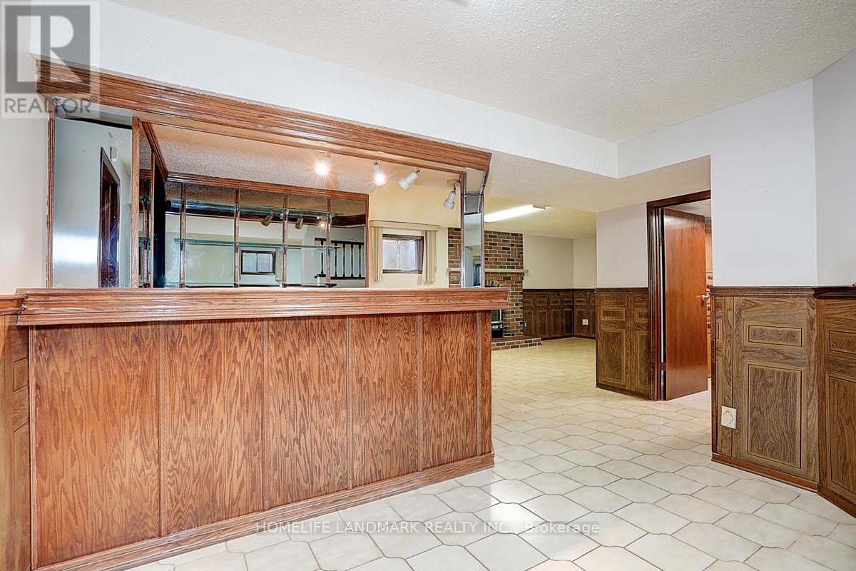 61 Ellenhall Square, Toronto, Ontario  M1W 3B1 - Photo 33 - E12366073