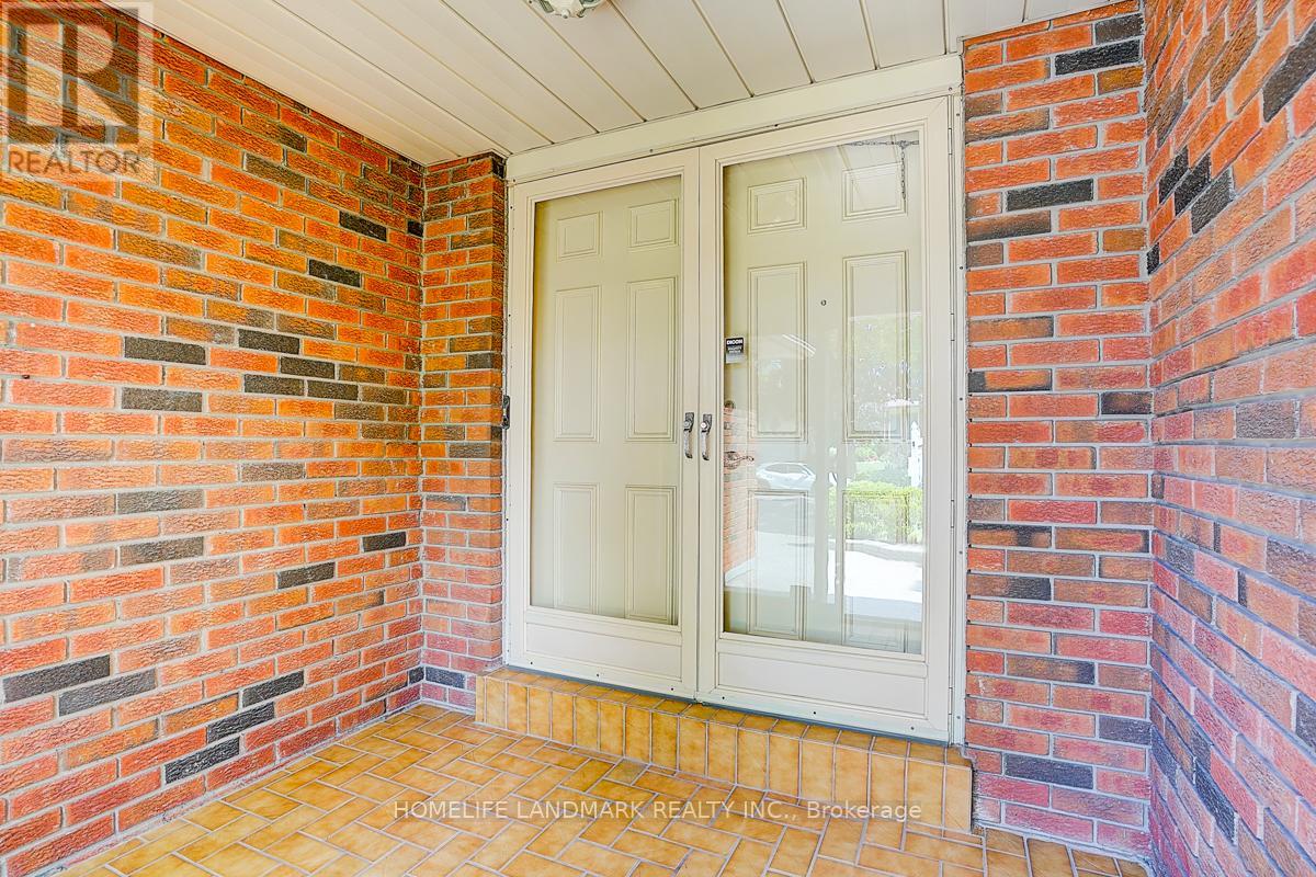 61 Ellenhall Square, Toronto, Ontario  M1W 3B1 - Photo 40 - E12366073