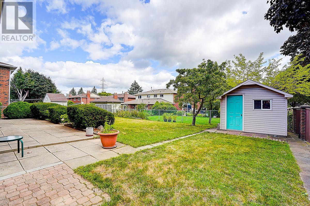 61 Ellenhall Square, Toronto, Ontario  M1W 3B1 - Photo 41 - E12366073