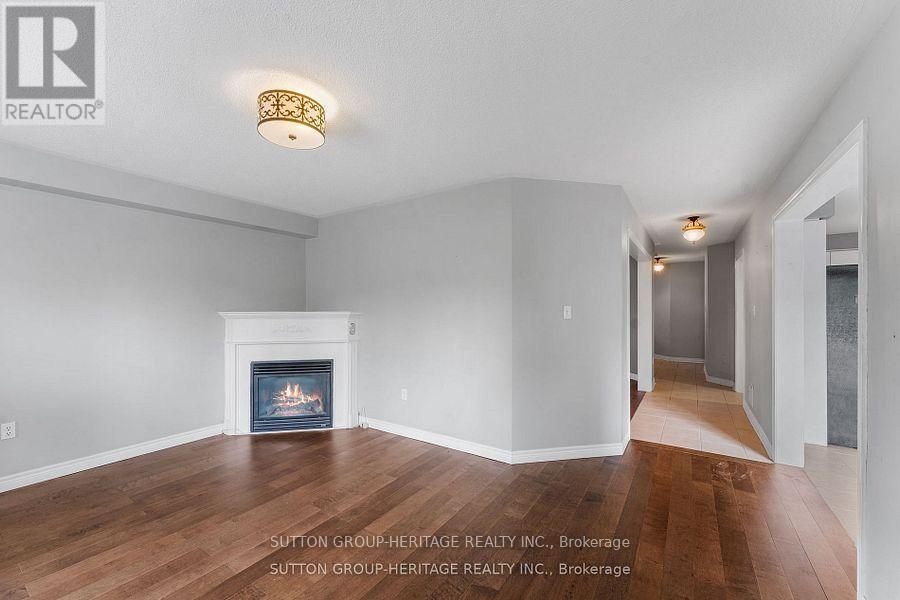34 Ball Crescent, Whitby, Ontario  L1P 1W6 - Photo 13 - E12366143