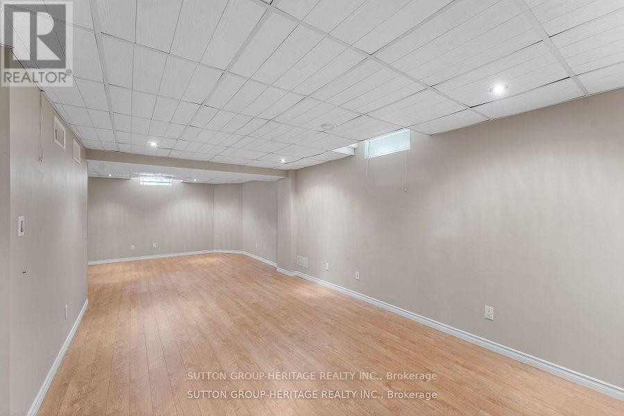 34 Ball Crescent, Whitby, Ontario  L1P 1W6 - Photo 32 - E12366143