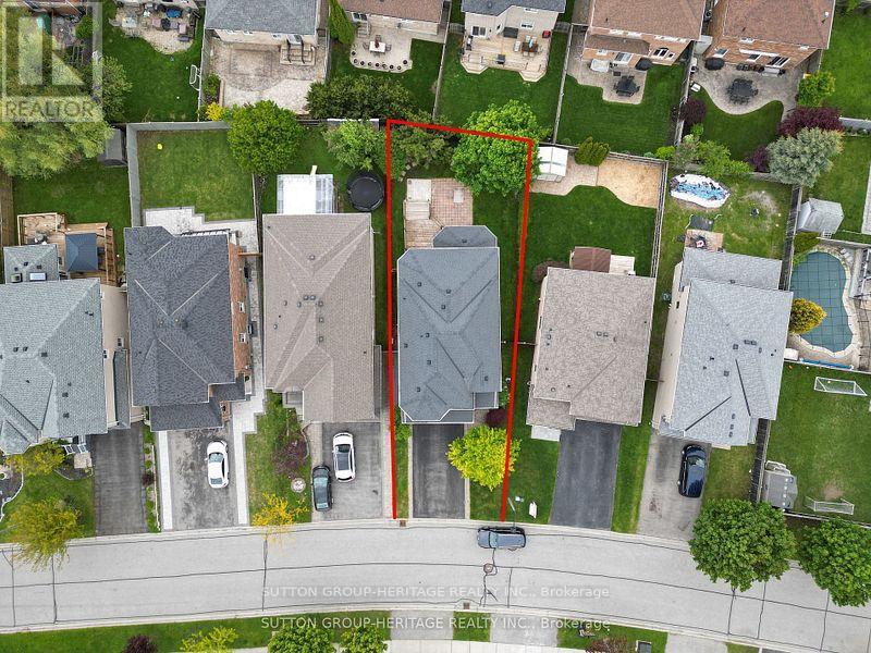 34 Ball Crescent, Whitby, Ontario  L1P 1W6 - Photo 38 - E12366143
