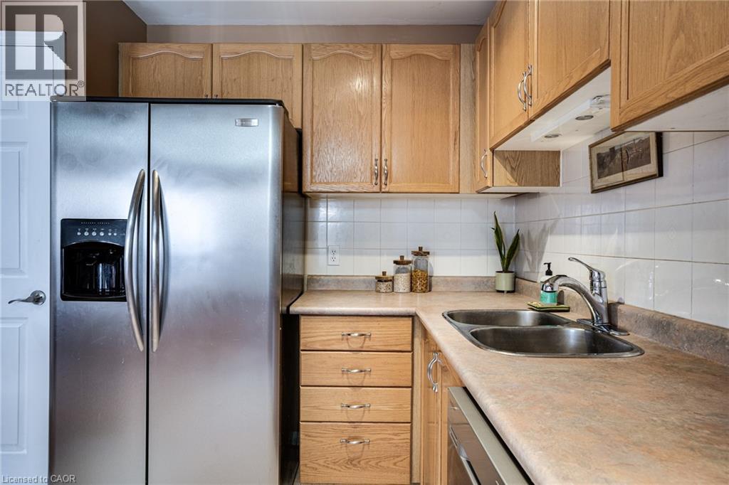 1809 Upper Wentworth Street Unit# 11, Hamilton, Ontario  L9B 2R9 - Photo 17 - 40763847