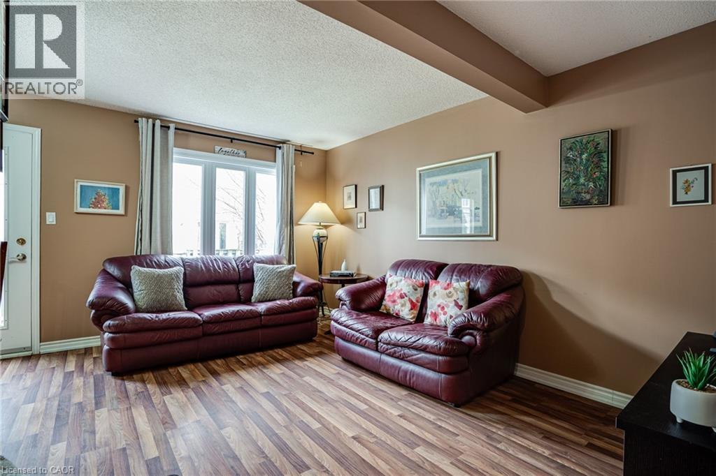 1809 Upper Wentworth Street Unit# 11, Hamilton, Ontario  L9B 2R9 - Photo 18 - 40763847