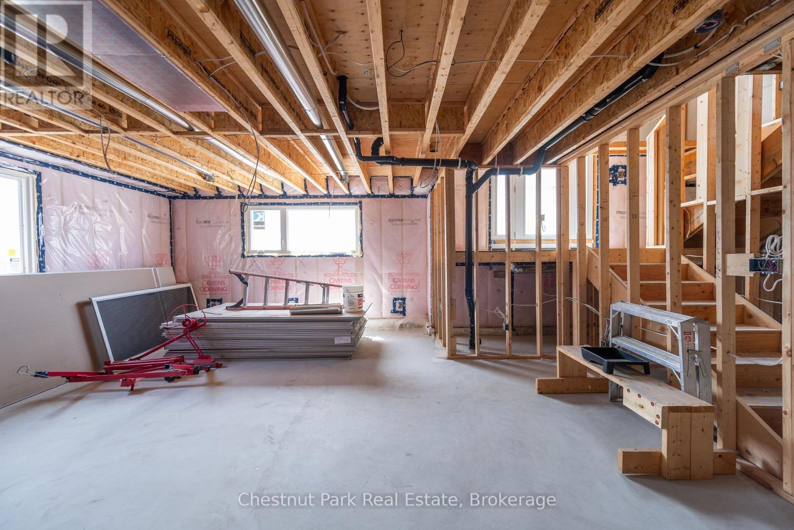 452 Surrey Drive, North Bay, Ontario  P1C 1E7 - Photo 21 - X12366181