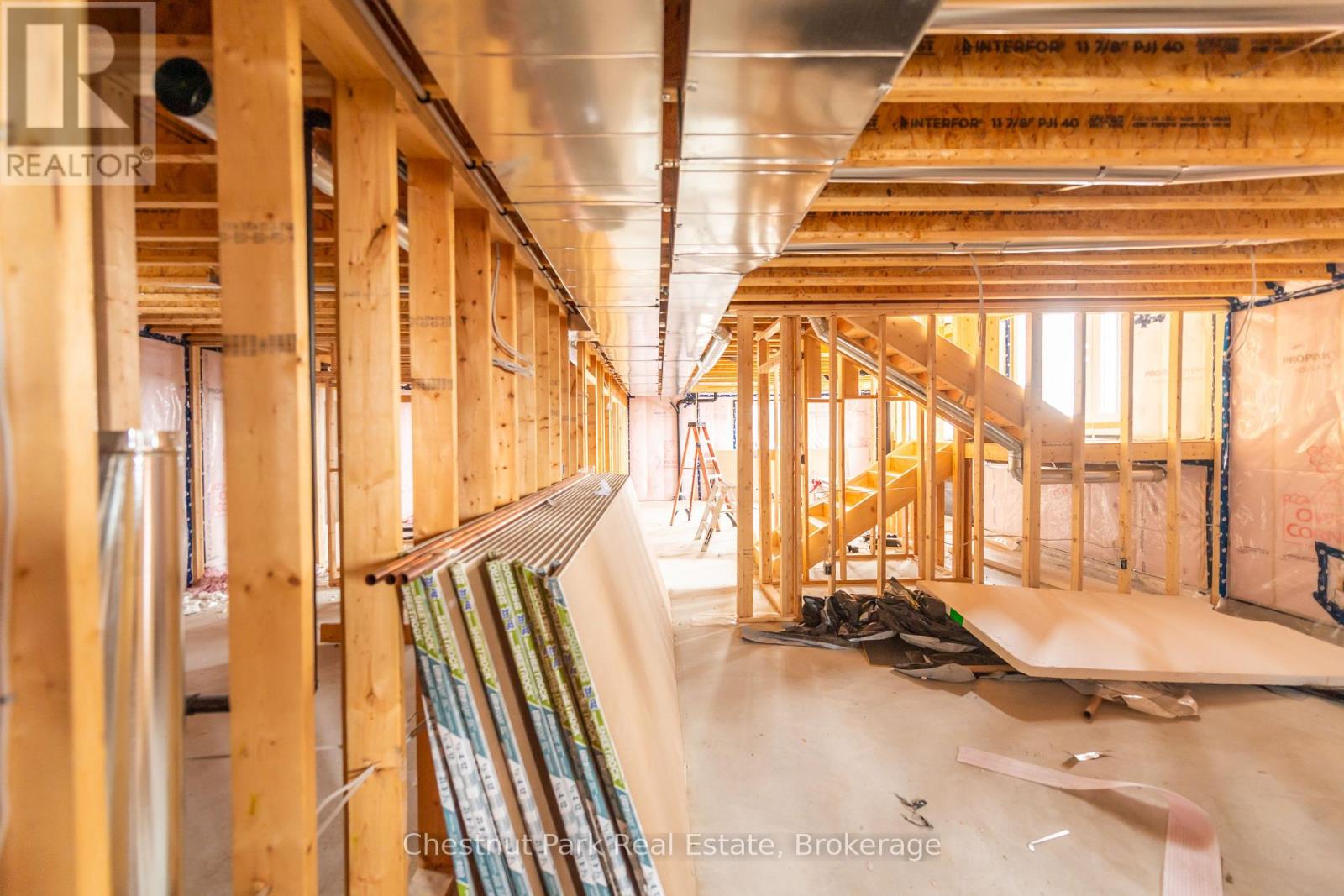 452 Surrey Drive, North Bay, Ontario  P1C 1E7 - Photo 22 - X12366181