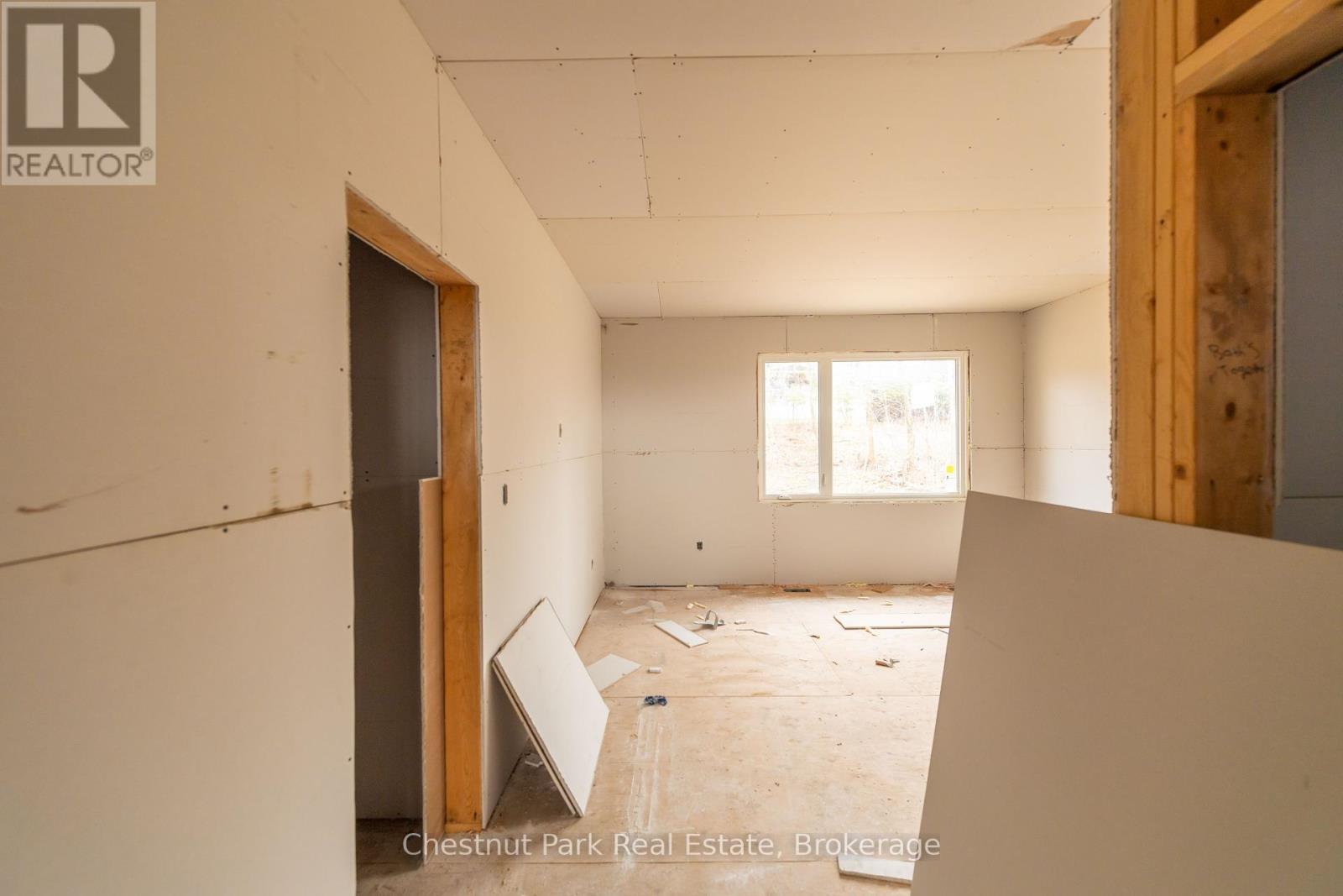 452 Surrey Drive, North Bay, Ontario  P1C 1E7 - Photo 26 - X12366181