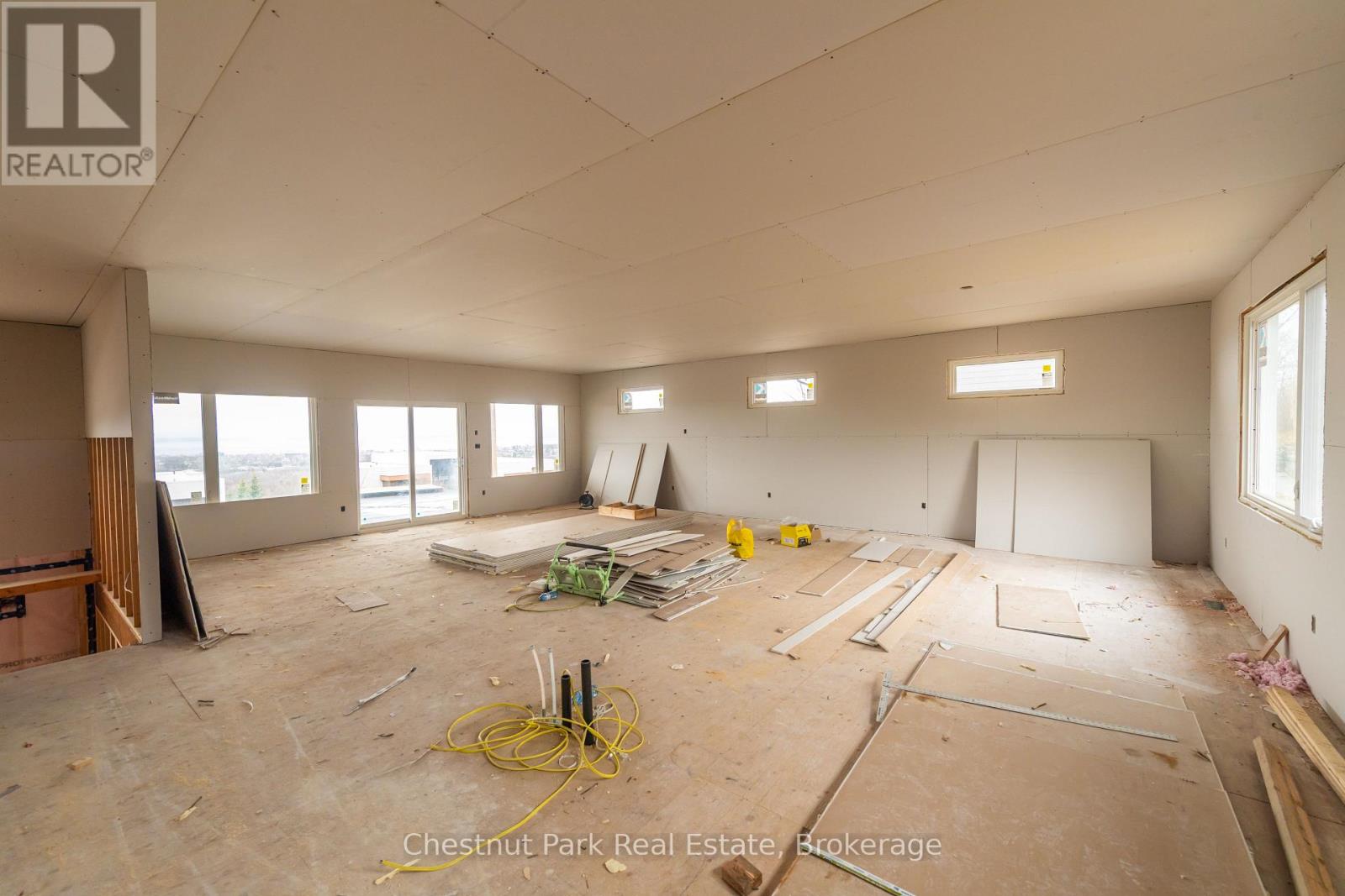 452 Surrey Drive, North Bay, Ontario  P1C 1E7 - Photo 28 - X12366181