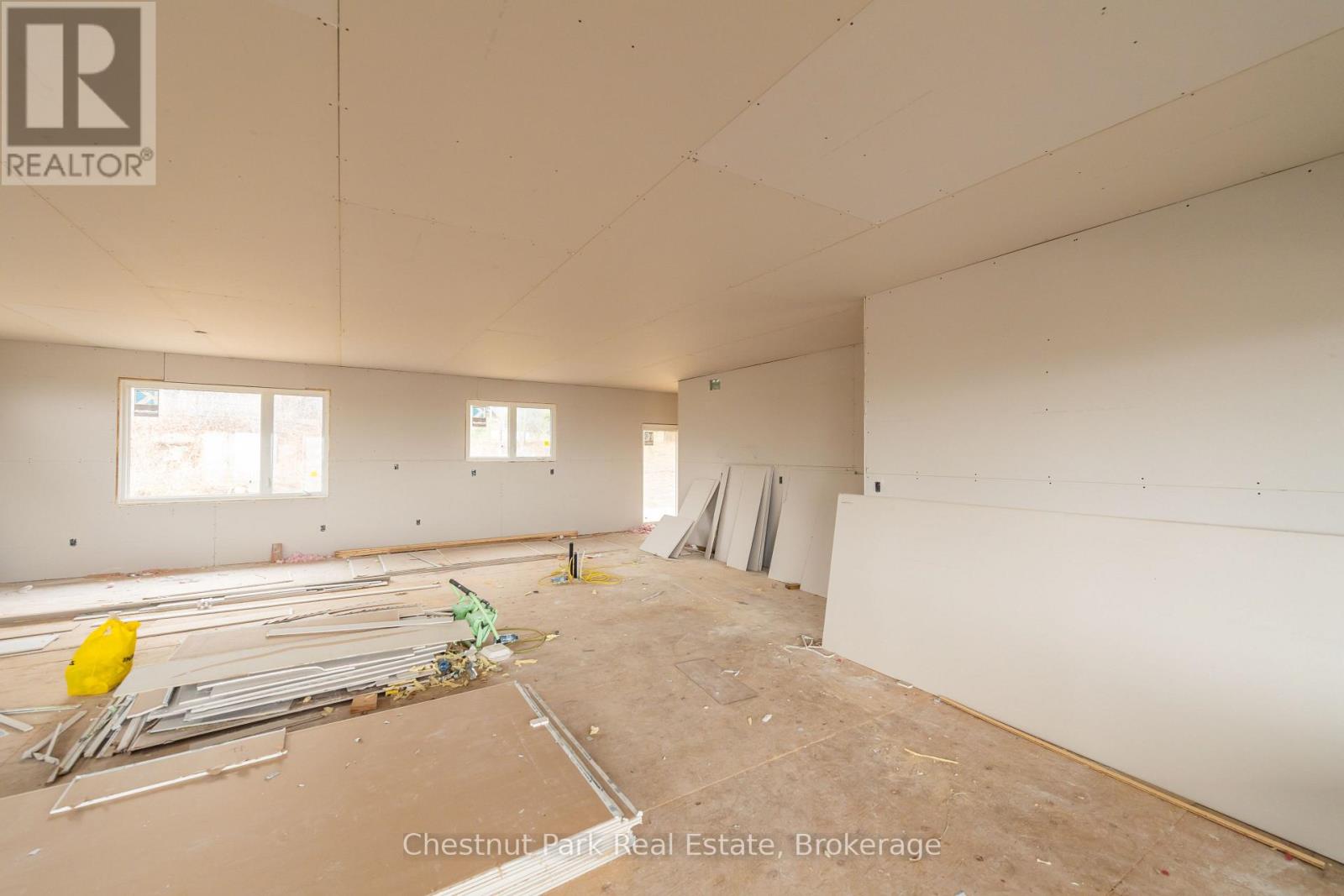 452 Surrey Drive, North Bay, Ontario  P1C 1E7 - Photo 29 - X12366181