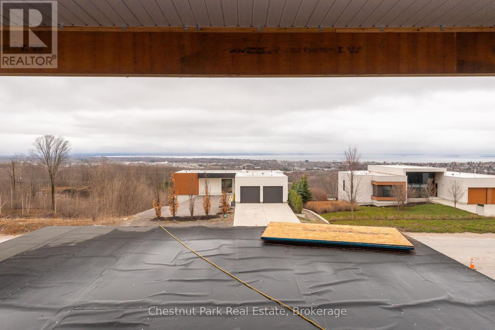 452 Surrey Drive, North Bay, Ontario  P1C 1E7 - Photo 35 - X12366181