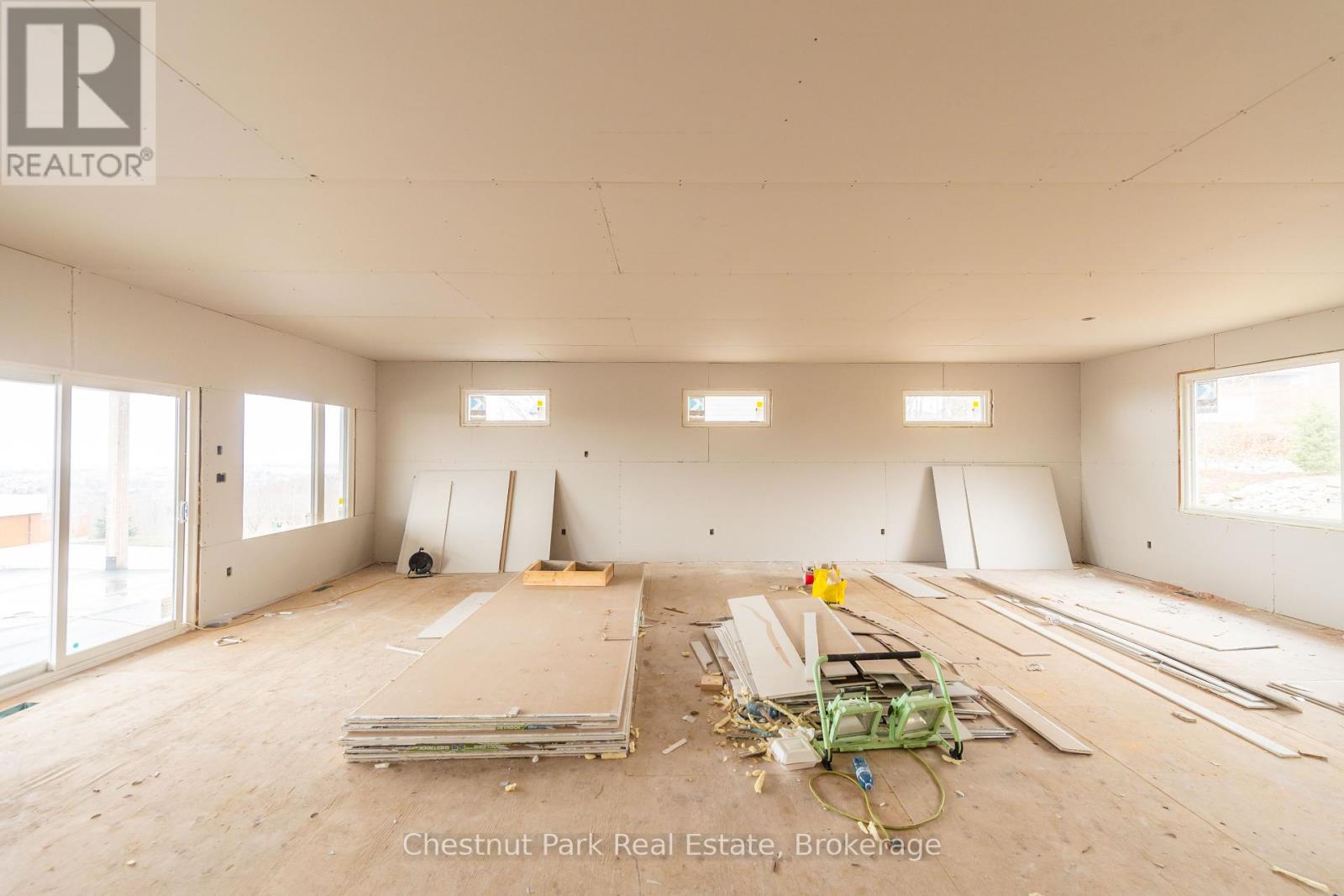 452 Surrey Drive, North Bay, Ontario  P1C 1E7 - Photo 38 - X12366181