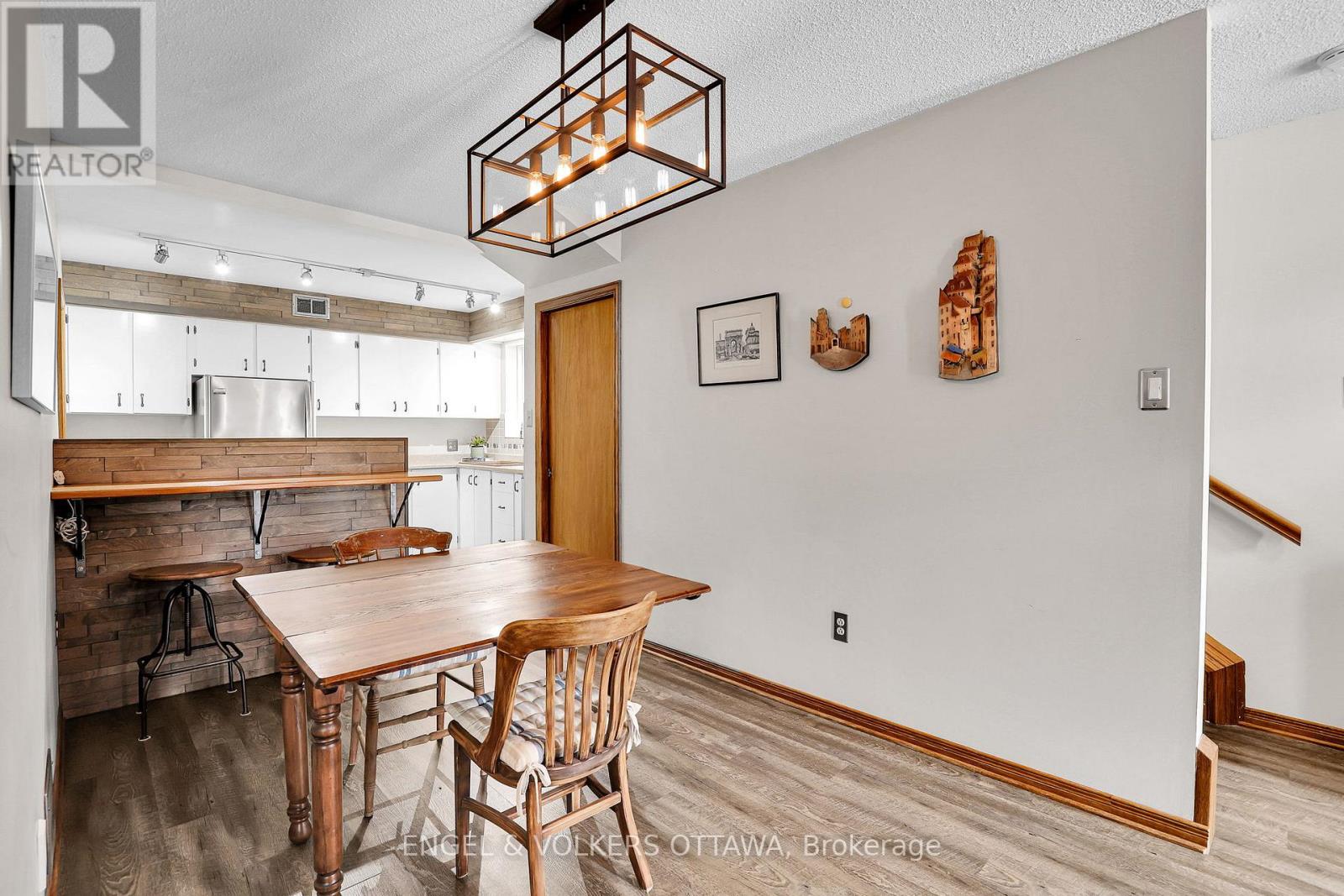 190 John Street N, Arnprior, Ontario  K7S 2N9 - Photo 11 - X12366205
