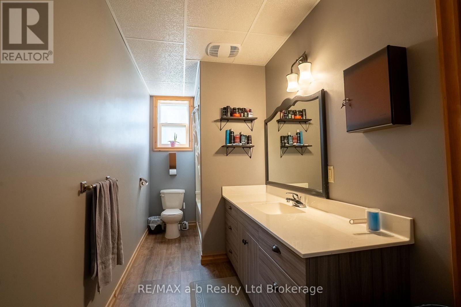 324500 Mount Elgin Road, South-West Oxford, Ontario  N0J 1N0 - Photo 29 - X12366216