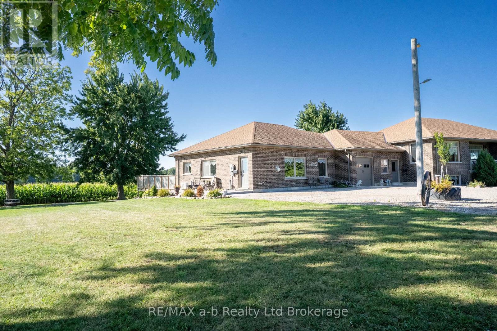324500 Mount Elgin Road, South-West Oxford, Ontario  N0J 1N0 - Photo 3 - X12366216