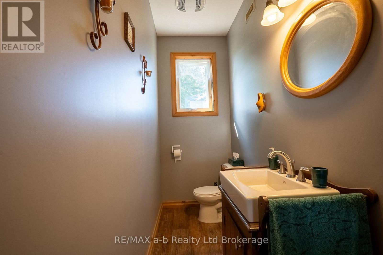 324500 Mount Elgin Road, South-West Oxford, Ontario  N0J 1N0 - Photo 30 - X12366216