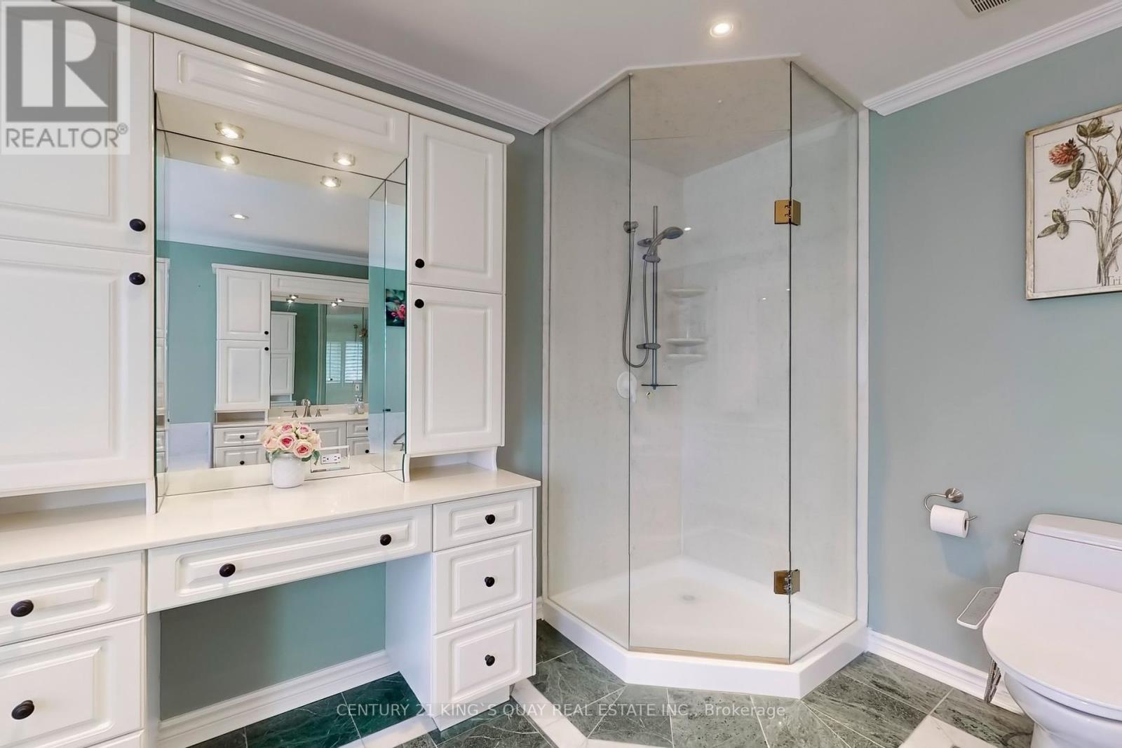 110 Crawford Crescent, Milton (Campbellville), Ontario  L0P 1B0 - Photo 28 - W12366052