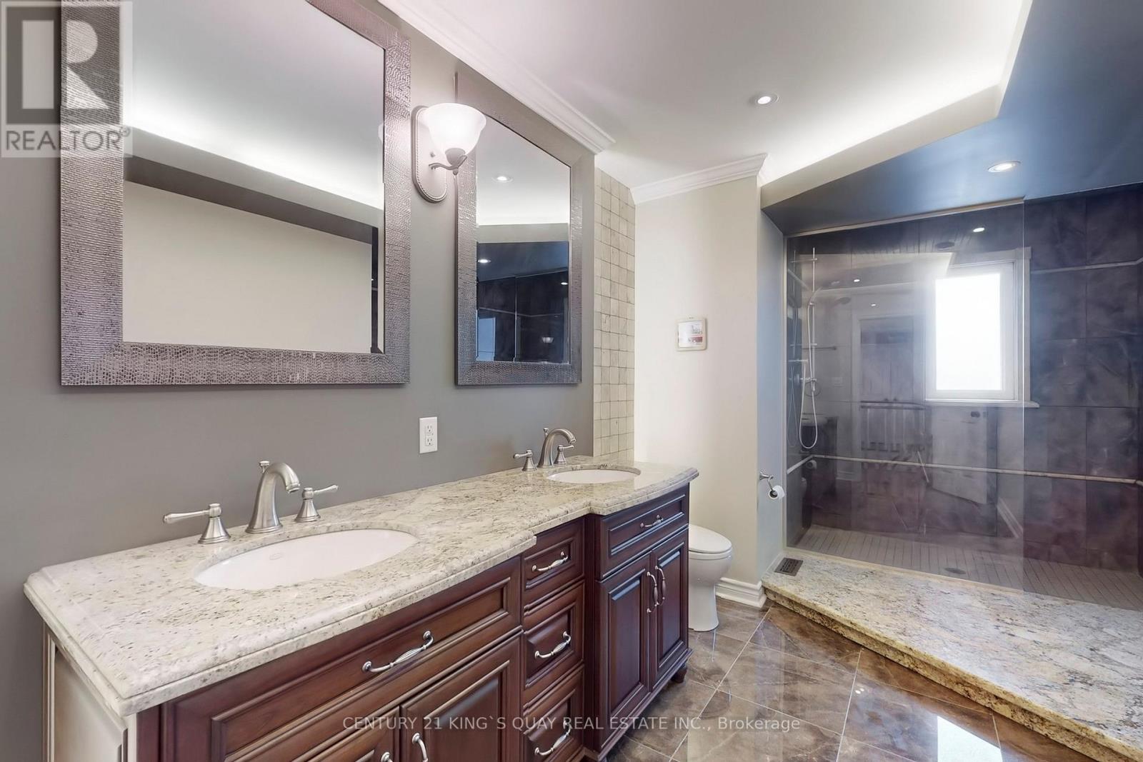 110 Crawford Crescent, Milton (Campbellville), Ontario  L0P 1B0 - Photo 33 - W12366052