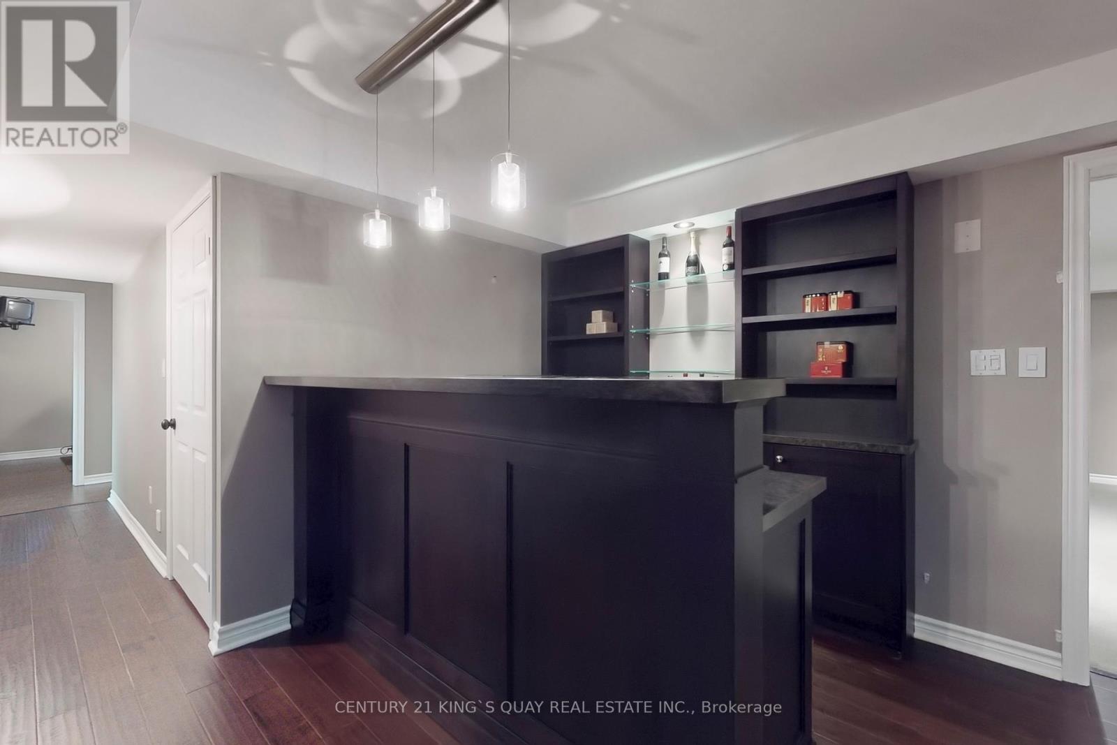 110 Crawford Crescent, Milton (Campbellville), Ontario  L0P 1B0 - Photo 37 - W12366052