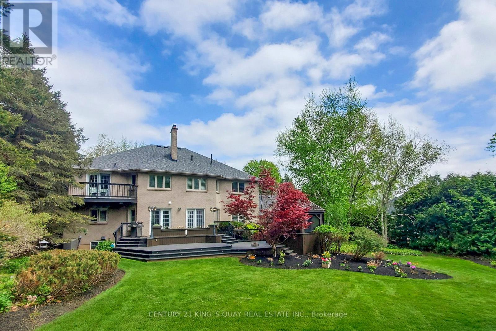 110 Crawford Crescent, Milton (Campbellville), Ontario  L0P 1B0 - Photo 4 - W12366052