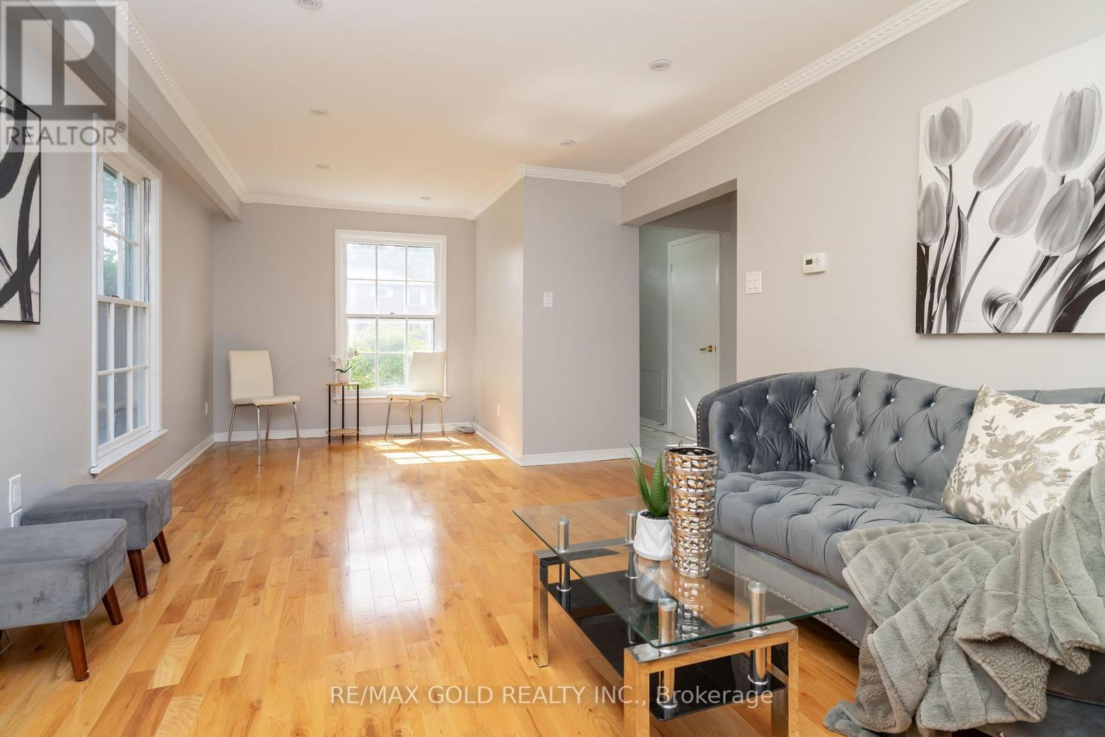 66 Danesbury Crescent, Brampton, Ontario  L6T 1T3 - Photo 12 - W12366080