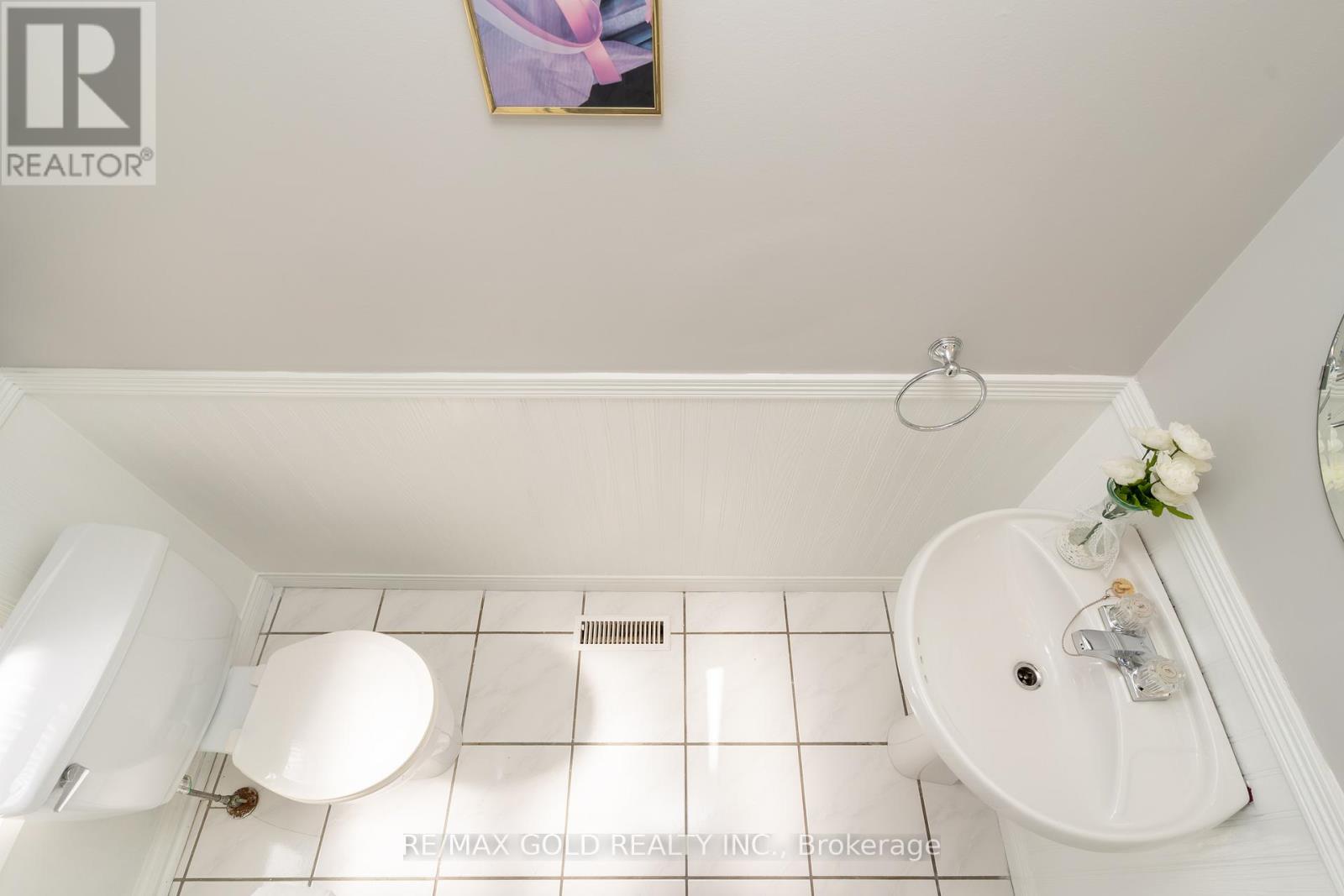 66 Danesbury Crescent, Brampton, Ontario  L6T 1T3 - Photo 21 - W12366080