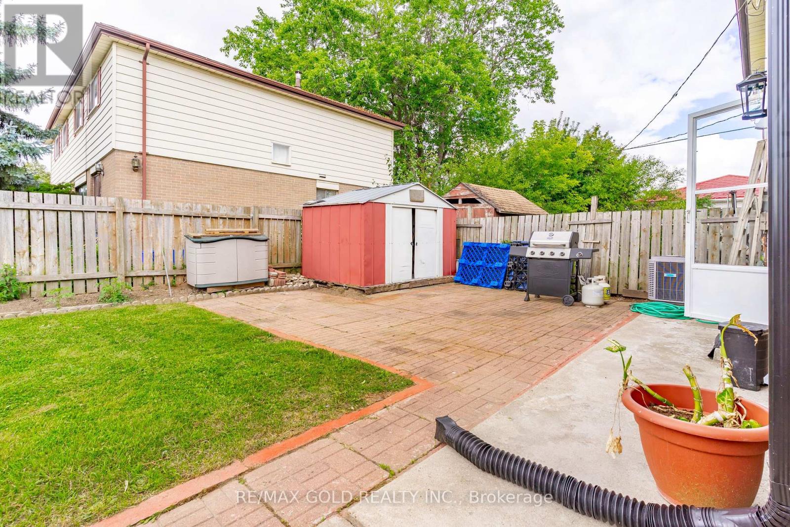 66 Danesbury Crescent, Brampton, Ontario  L6T 1T3 - Photo 41 - W12366080