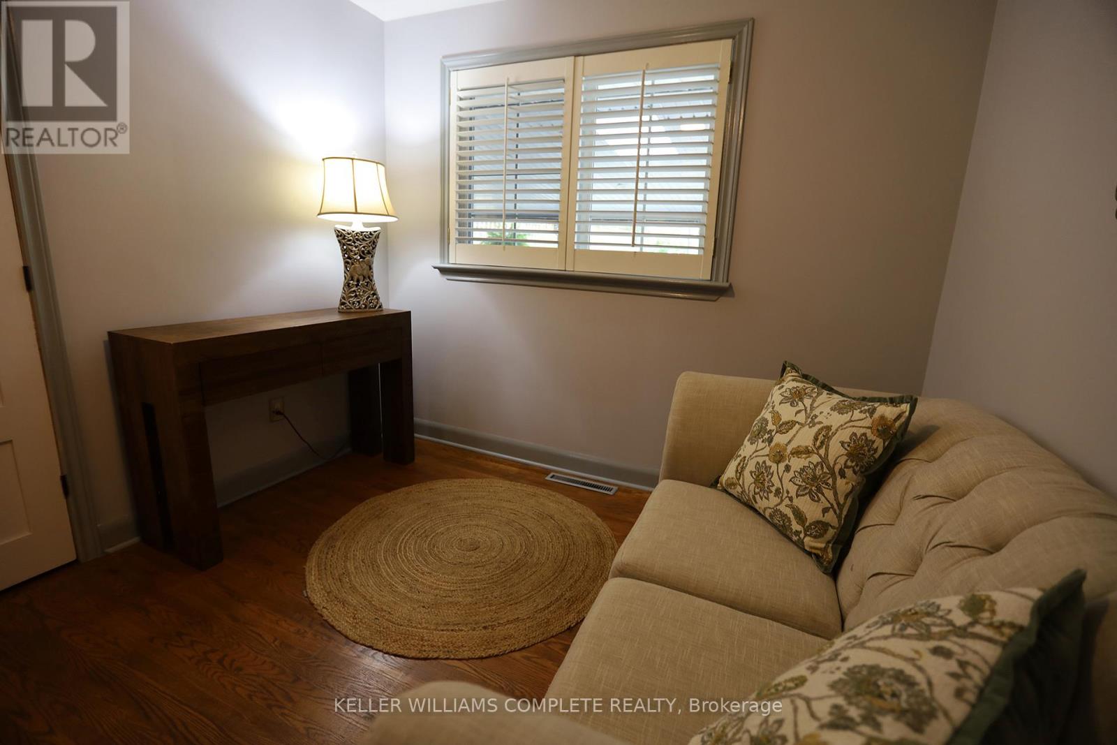 5533 Ontario Avenue, Niagara Falls, Ontario  L2E 3S4 - Photo 19 - X12366195