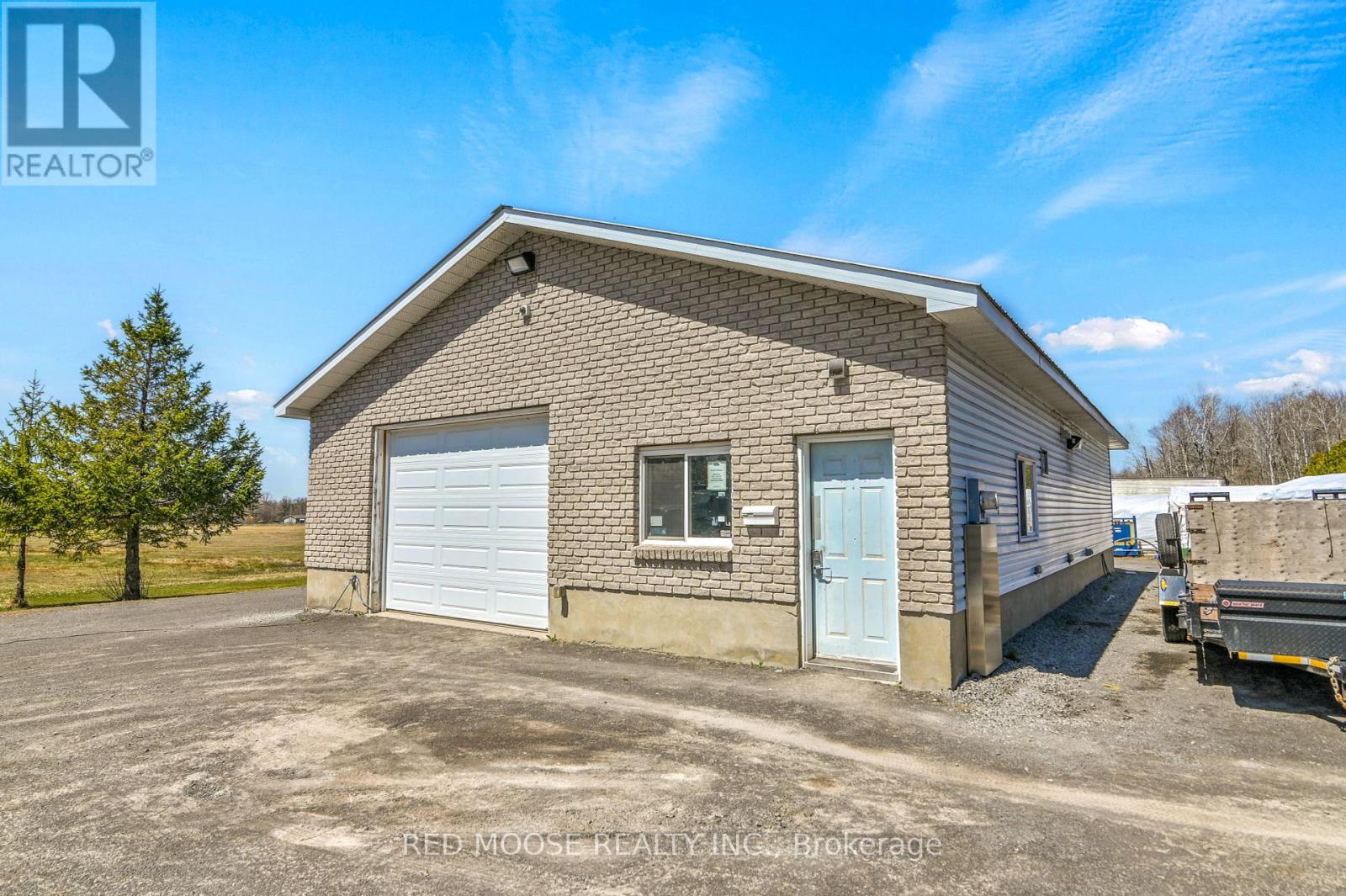 9859 Russell Road, Ottawa, Ontario  K4B 1R8 - Photo 45 - X12114329