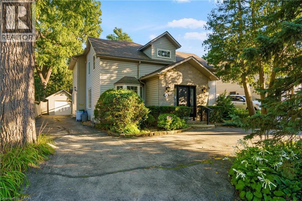 64 ACADEMY Street, Ancaster, Ontario